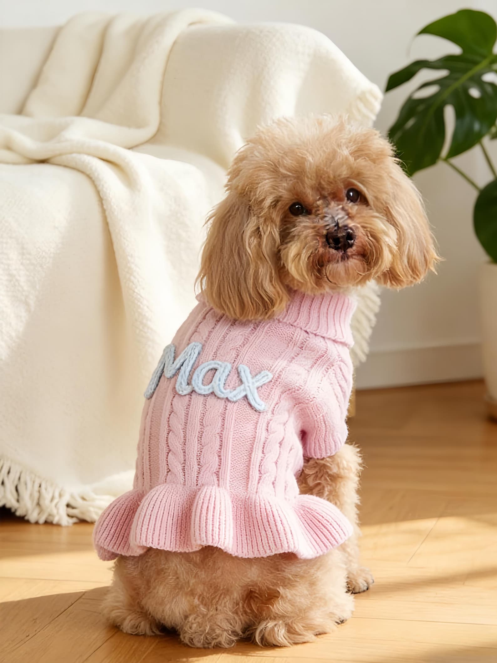 Muttechen® Personalisierter Hunde-Hoodie aus Wollmix – Handgefertigter Kapuzenpullover mit Namensstickerei