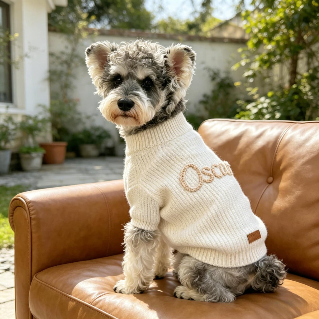 Muttechen® Personalisierter Hunde-Hoodie – Handgefertigter Pullover aus Wollmix mit Namenstickerei